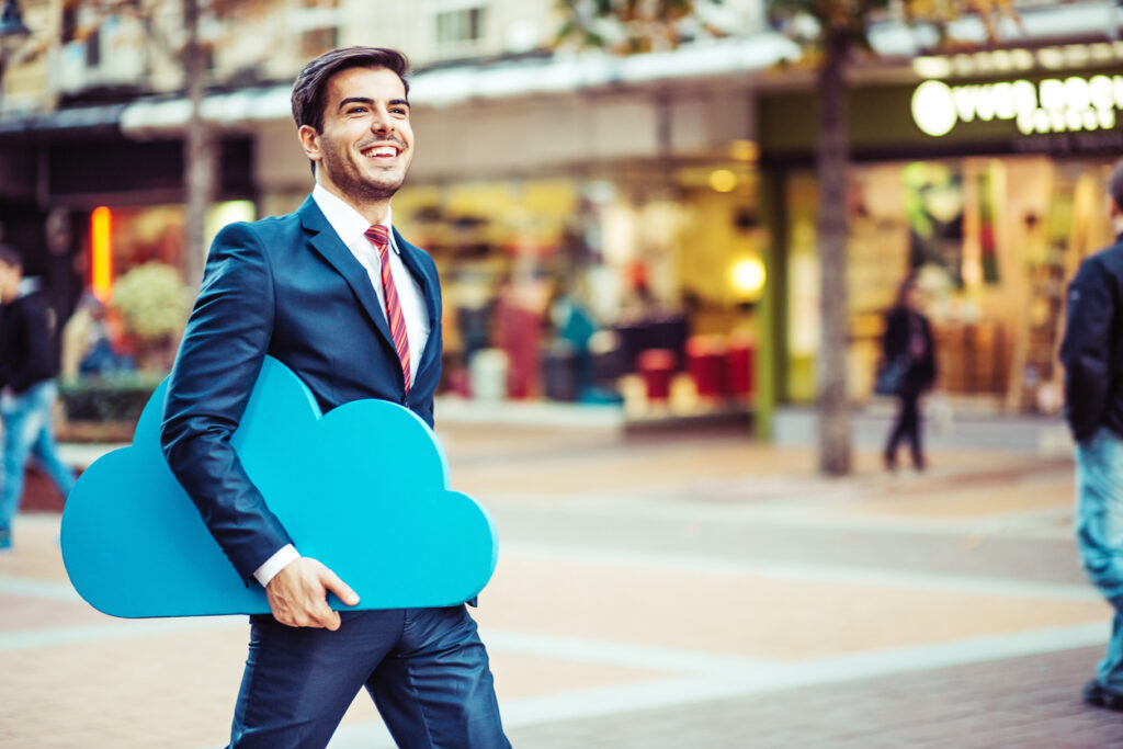 pourquoi-operateur-telecom-est-bien-le-meilleur-interlocuteur-concernant-les-migrations-dans-le-cloud